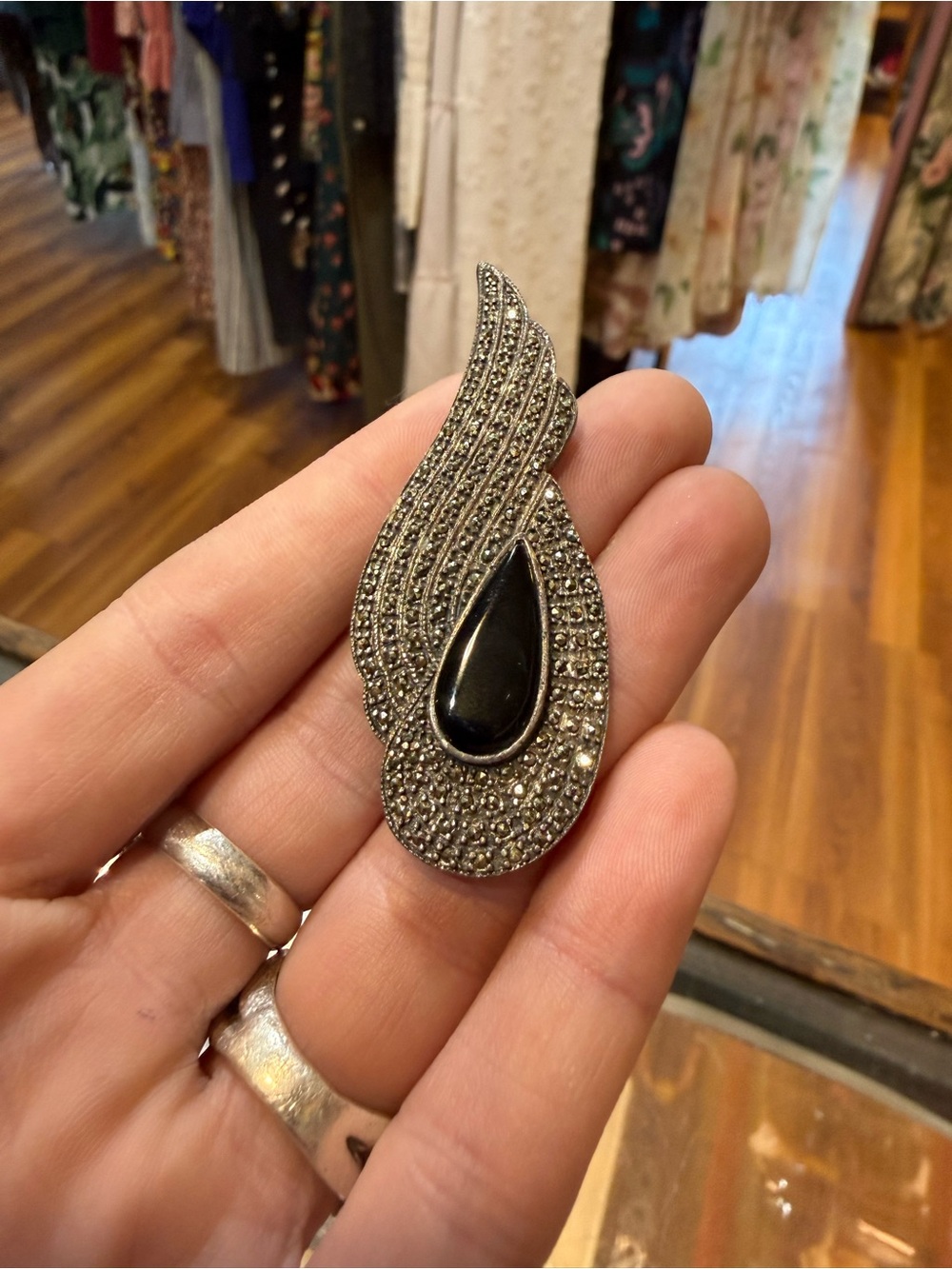 Sterling silver Marcasite Teardrop Wing Pendant with Black Onyx - Picture 6 of 6